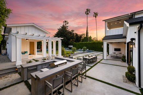weatherproof outdoor cabinets