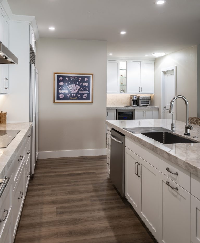Modern kitchen and bar design from custom remodels project
