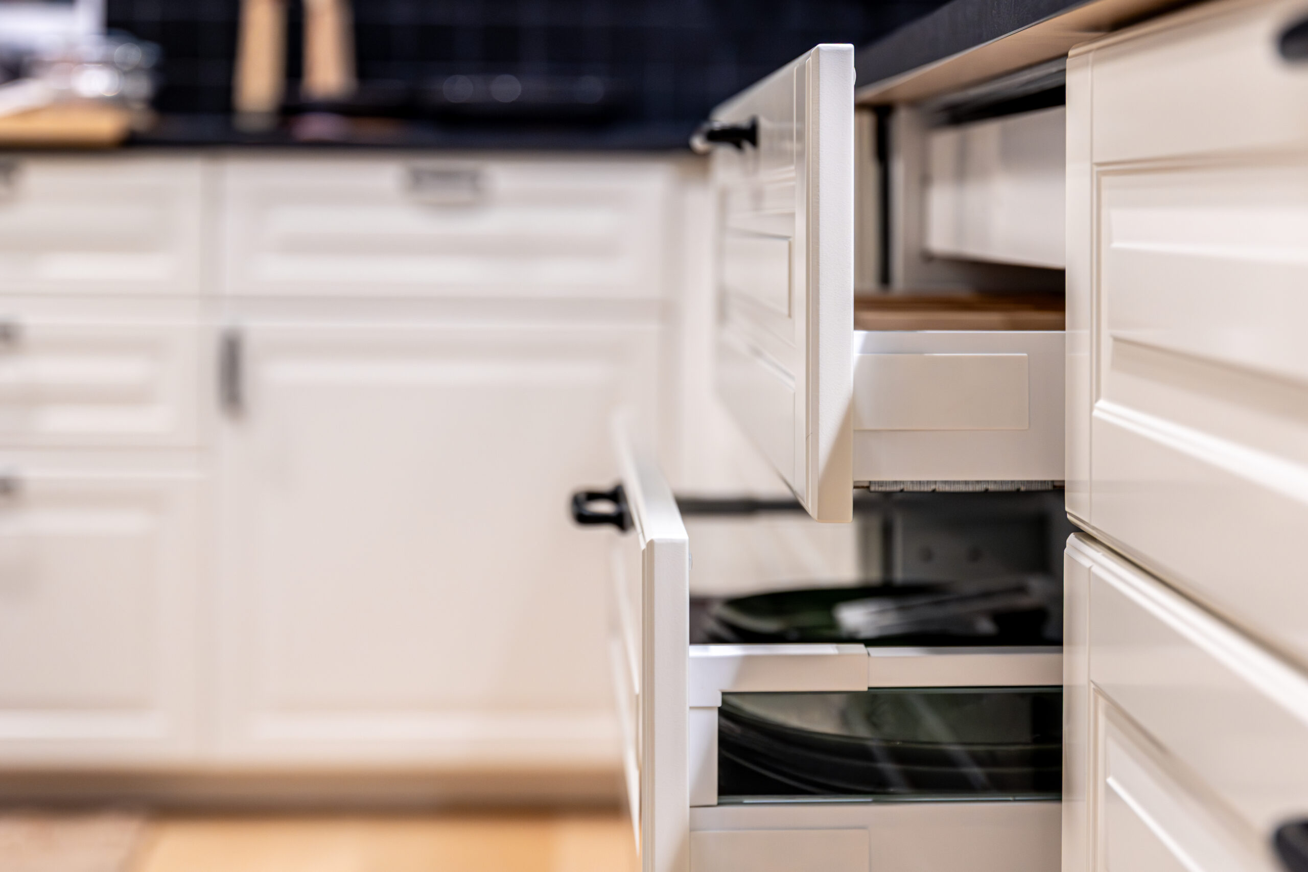How Deep Should Kitchen Cabinets Be? A Homeowner’s Guide